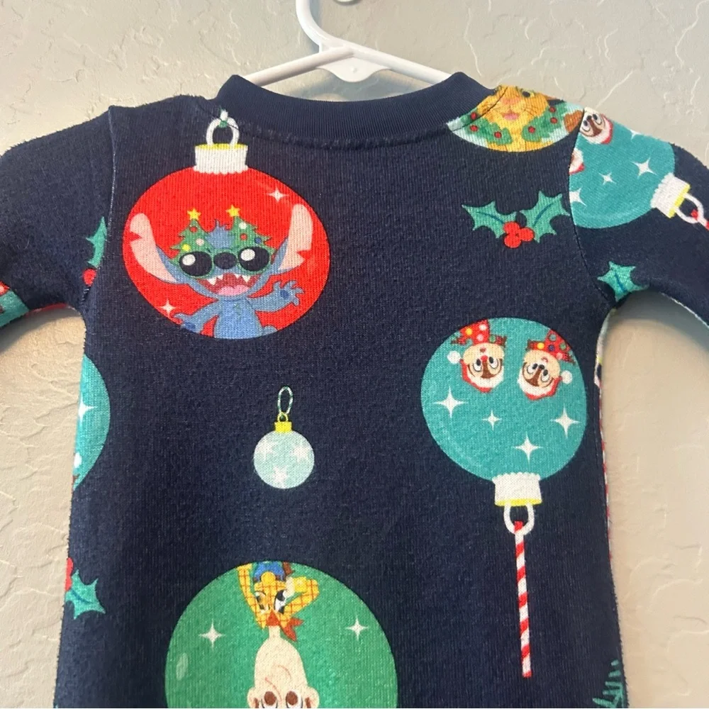 ⭐️Disney 100 Christmas ornament character print footie pajamas size 6-9 months